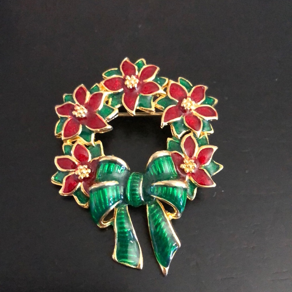 Christmas Poinsettia Wreath Brooch